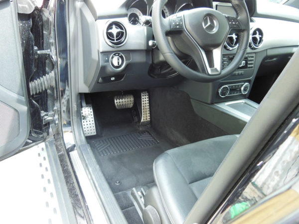 MERCEDES GLK FOOTREST - Quality interior & exterior steel car accessories and auto parts