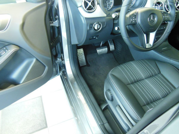 MERCEDES B FOOTREST - Quality interior & exterior steel car accessories and auto parts