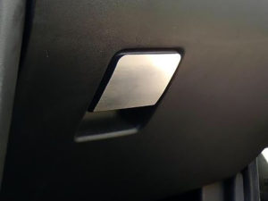 OPEL VECTRA SIGNUM GLOVE BOX HANDLE COVER - Quality interior & exterior steel car accessories and auto parts