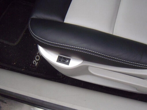 PEUGEOT 207 FRONT SEAT PANEL COVER - Quality interior & exterior steel car accessories and auto parts