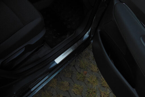 PEUGEOT 5008 DOOR SILLS - Quality interior & exterior steel car accessories and auto parts