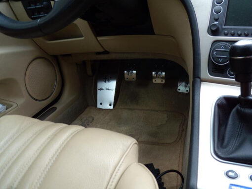 Quality interior & exterior steel car accessories and auto parts