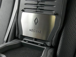 RENAULT MEGANE II REAR ARM REST STORAGE COVER - Quality interior & exterior steel car accessories and auto parts