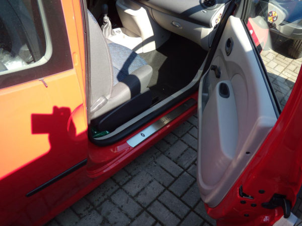 RENAULT TWINGO II DOOR SILLS - Quality interior & exterior steel car accessories and auto parts