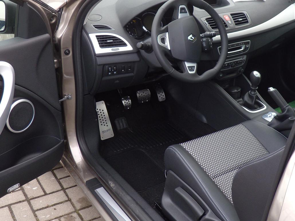RENAULT MEGANE FLUENCE SCENIC PEDALS AND FOOTREST - autoCOVR | quality ...