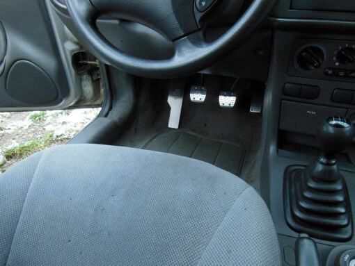 SAAB 9-3 PEDALS AND FOOTREST - Quality interior & exterior steel car accessories and auto parts