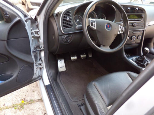 SAAB 9-3 II PEDALS AND FOOTREST - Quality interior & exterior steel car accessories and auto parts