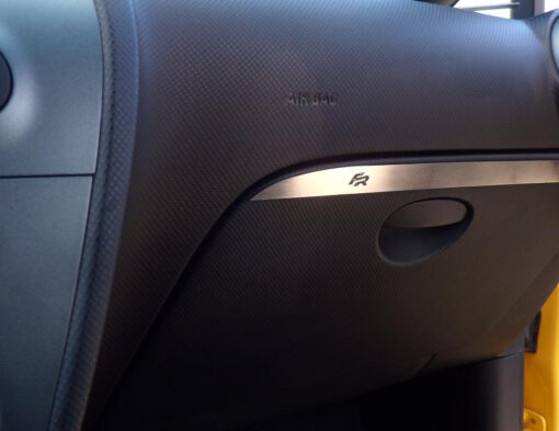 SEAT LEON II ABOVE GLOVE BOX COVER - Quality interior & exterior steel car accessories and auto parts