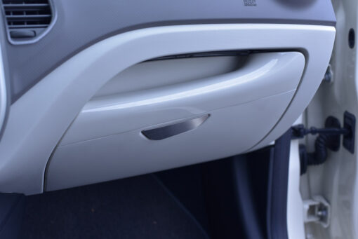 RENAULT CAPTUR GLOVE BOX HANDLE COVER - Quality interior & exterior steel car accessories and auto parts