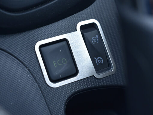 RENAULT CAPTUR CENTER BUTTONS COVER - Quality interior & exterior steel car accessories and auto parts