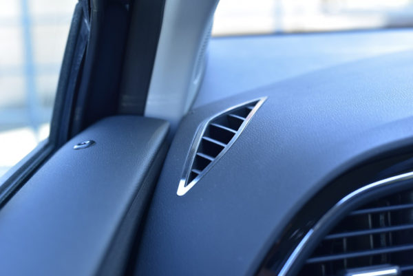 SEAT LEON III DEFROST VENT COVER - Quality interior & exterior steel car accessories and auto parts