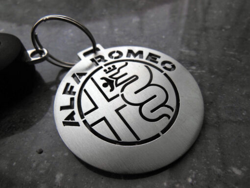 ALFA ROMEO NEW EMBLEM KEYRING - - Quality interior & exterior steel car accessories and auto parts