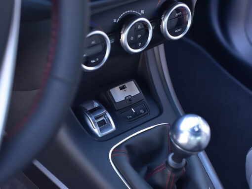 ALFA ROMEO GIULIETTA USB AUX COVER - Quality interior & exterior steel car accessories and auto parts