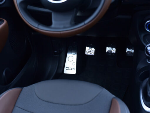 FIAT 500 L PEDALS AND FOOTREST - Quality interior & exterior steel car accessories and auto parts