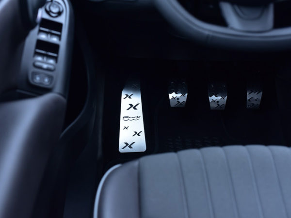FIAT 500 X PEDALS AND FOOTREST - Quality interior & exterior steel car accessories and auto parts