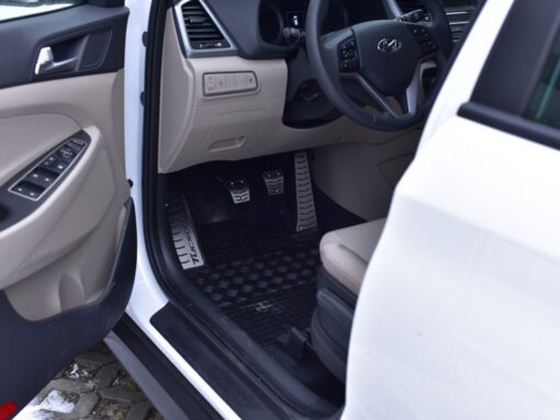 HYUNDAI TUCSON PEDALS AND FOOTREST - Quality interior & exterior steel car accessories and auto parts