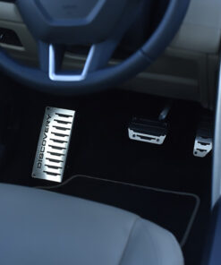 LAND ROVER DISCOVERY SPORT PEDALS AND FOOTREST - Quality interior & exterior steel car accessories and auto parts