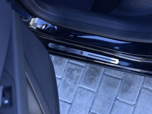 SEAT LEON III DOOR SILLS - Quality interior & exterior steel car accessories and auto parts