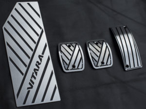 SUZUKI VITARA II PEDALS AND FOOTREST - Quality interior & exterior steel car accessories and auto parts