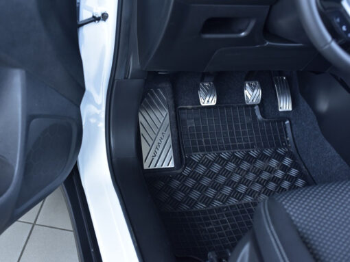 SUZUKI VITARA II PEDALS AND FOOTREST - Quality interior & exterior steel car accessories and auto parts