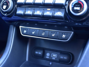 KIA SPORTAGE HEATING CONTROLS COVER - Quality interior & exterior steel car accessories and auto parts