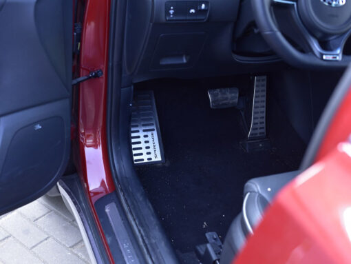 KIA SPORTAGE FOOTREST - Quality interior & exterior steel car accessories and auto parts