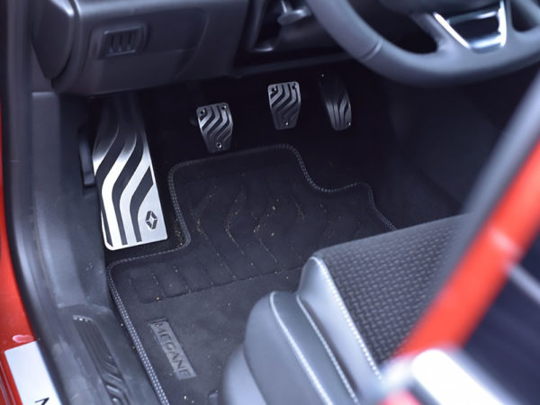 RENAULT MEGANE IV PEDALS AND FOOTREST - Quality interior & exterior steel car accessories and auto parts