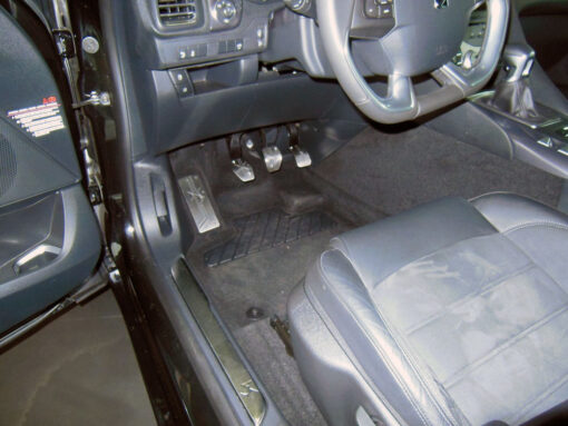 Quality interior & exterior steel car accessories and auto parts