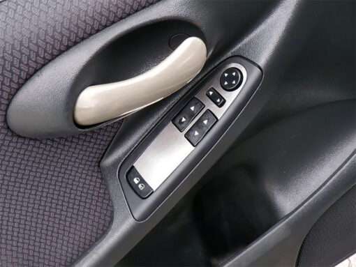 Quality interior & exterior steel car accessories and auto parts