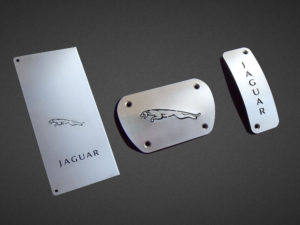 JAGUAR XF XJ PEDALS AND FOOTREST - Quality interior & exterior steel car accessories and auto parts