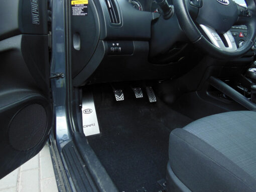 KIA CEED PEDALS AND FOOTREST - Quality interior & exterior steel car accessories and auto parts