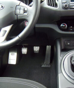 KIA SPORTAGE PEDALS AND FOOTREST