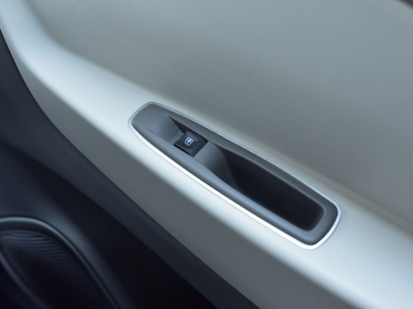 RENAULT CLIO IV DOOR CONTROL PANEL COVER - Quality interior & exterior steel car accessories and auto parts