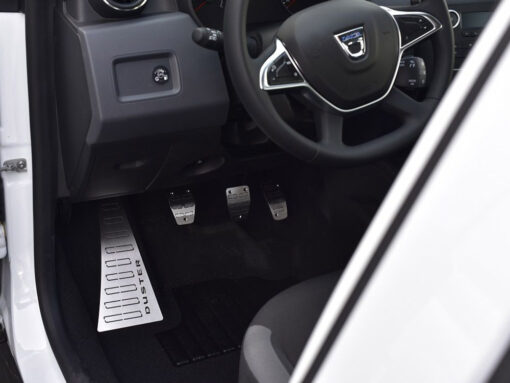 DACIA DUSTER 2 II Mk2 PEDALS AND FOOTREST - Quality interior & exterior steel car accessories and auto parts crafted with an attention to detail.