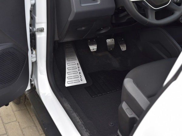 DACIA DUSTER 2 II Mk2 PEDALS AND FOOTREST - Quality interior & exterior steel car accessories and auto parts crafted with an attention to detail.
