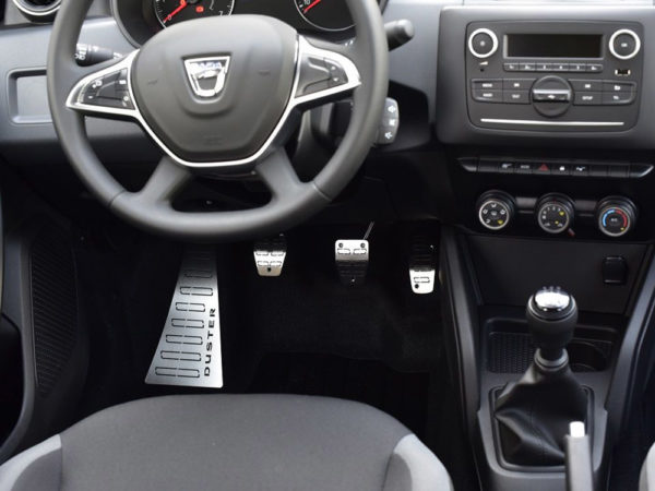 DACIA DUSTER 2 II Mk2 FOOTREST - Quality interior & exterior steel car accessories and auto parts crafted with an attention to detail.